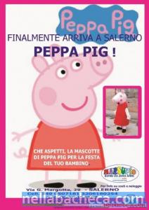 NOLEGGIO MASCOTTE PEPPA PIG
