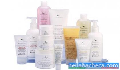 Linea completa trattamento viso