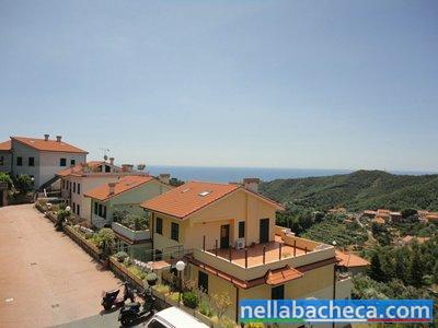 (C79.74) Con errazzo vista mare