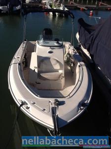 boston waler outrage 240