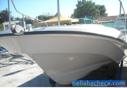 boston whaller 19 outrage