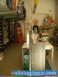 Vendesi stock cuscinetti e attrezzature motori elettrici