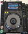 Pioneer CDJ 2000 Nexus costo  700 euros / Pioneer DJM-S9 Mixer costo  700 euros