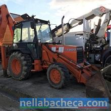 Vendesi terna Fiat Hitachi