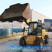 Vendesi sollevatore telescopico JCB