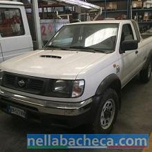 Vendesi pick-up Nissan Navara